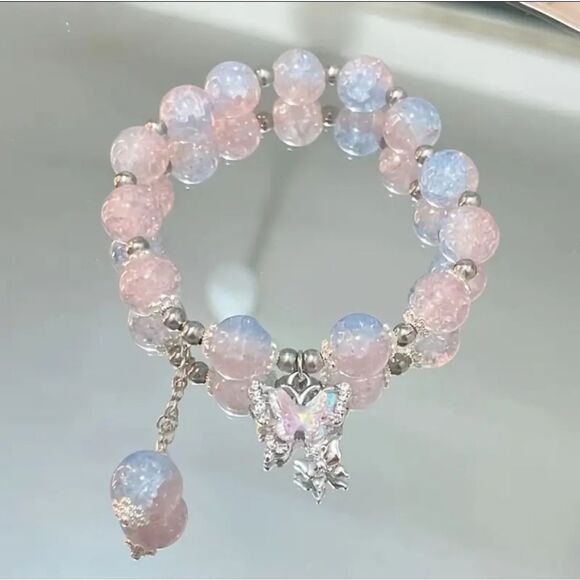 Hello kitty or Butterfly charm bracelet - Picture 6 of 11